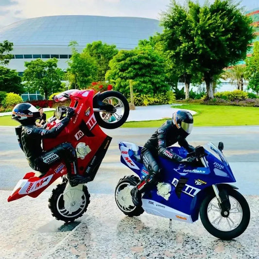 RC Motorcycle Toy 1/10 Self Balancing Drift Stunt Racing Car
