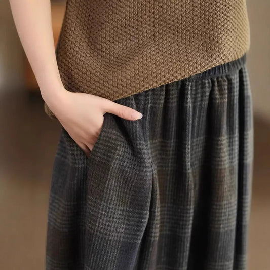 Women's Woolen Skirt 10% Wool Plaid A-Line Mid Length Winter Skirt