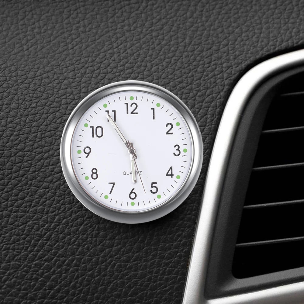 Mini Car Clock – Luminous Quartz Dashboard & Air Vent Clock