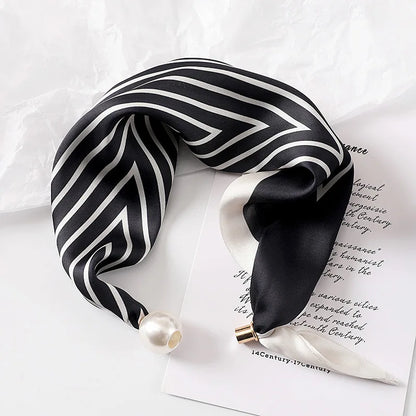 Ladies Elegant Pearl Tail Magnetic Clasp Scarf