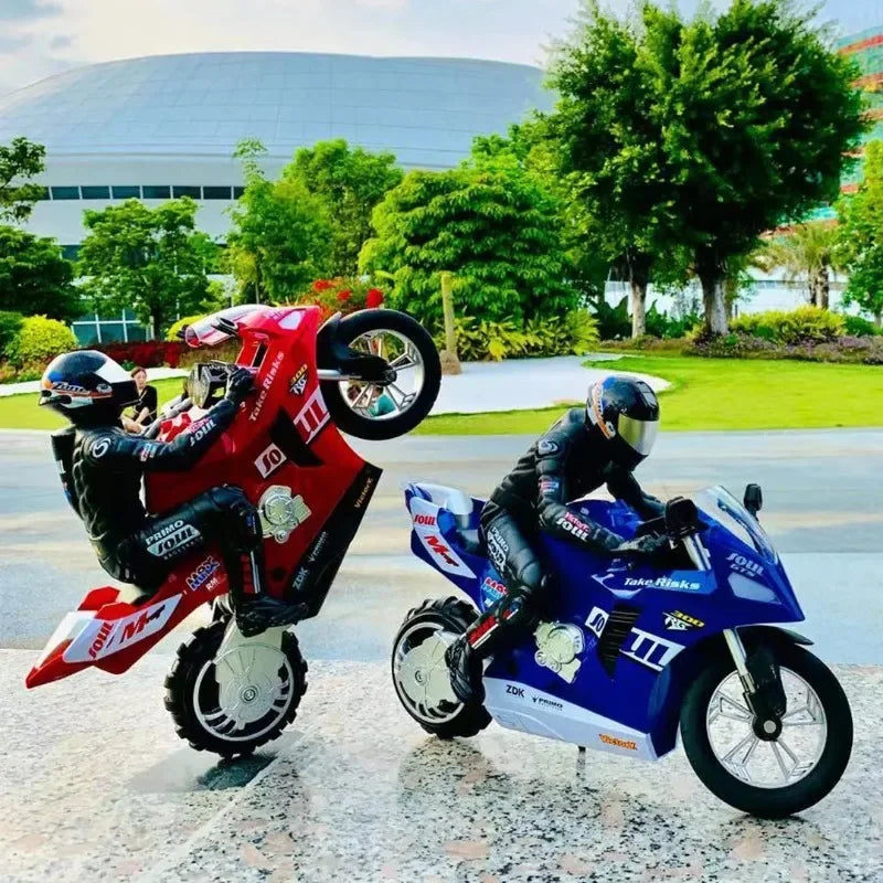 RC Motorcycle Toy 1/10 Self Balancing Drift Stunt Racing Car