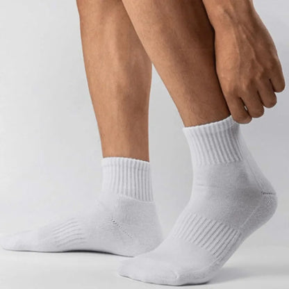 Crew Sports Socks Breathable Sweat Absorbing Athletic Socks