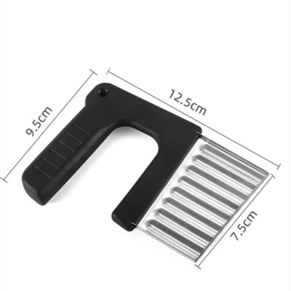 Crinkle Cutter – Stainless Steel Wavy Vegetable Slicer