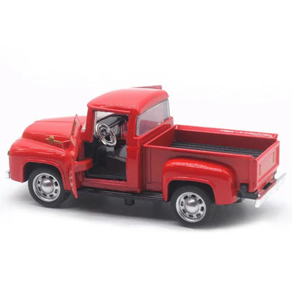 1:32 Red Vintage Metal Truck Model – Diecast Pull-Back Car