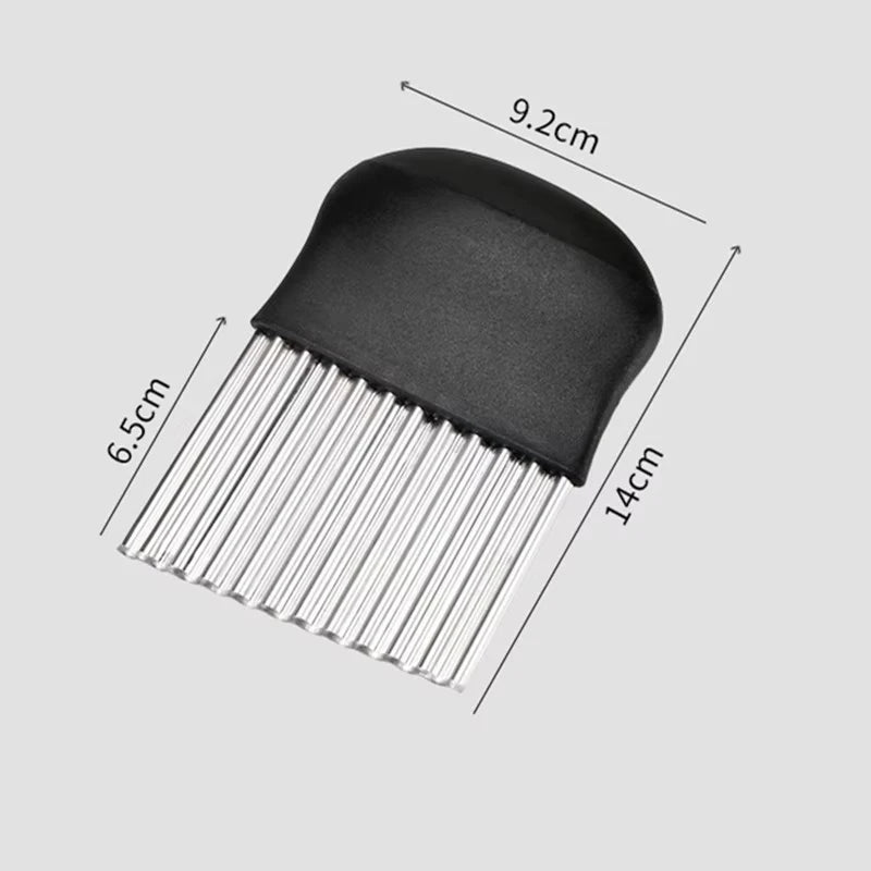 Crinkle Cutter – Stainless Steel Wavy Vegetable Slicer