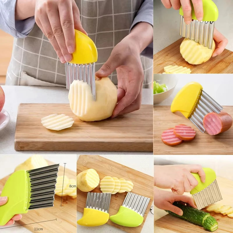 Crinkle Cutter – Stainless Steel Wavy Vegetable Slicer