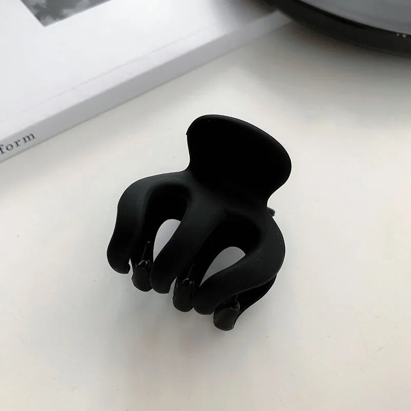 Black Geometric Hair Claw Clip for Women Long Hair