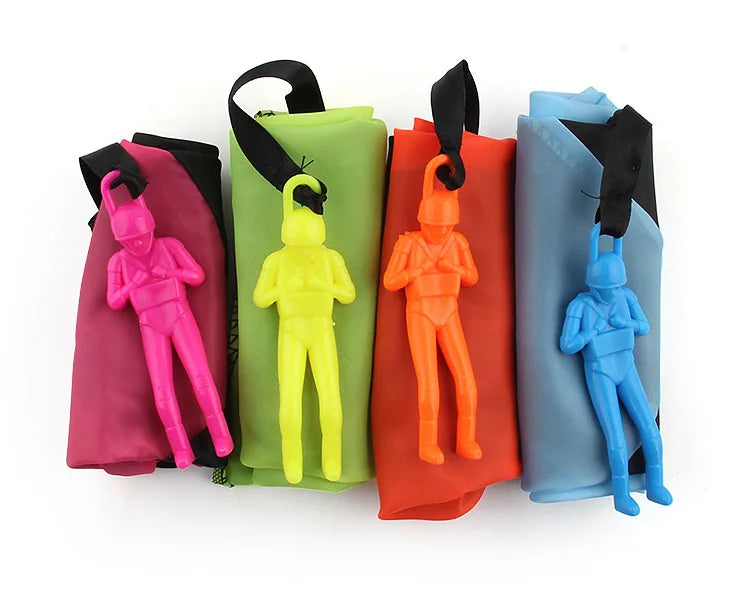 Toy Parachute with Mini Soldier Outdoor Throwing Game