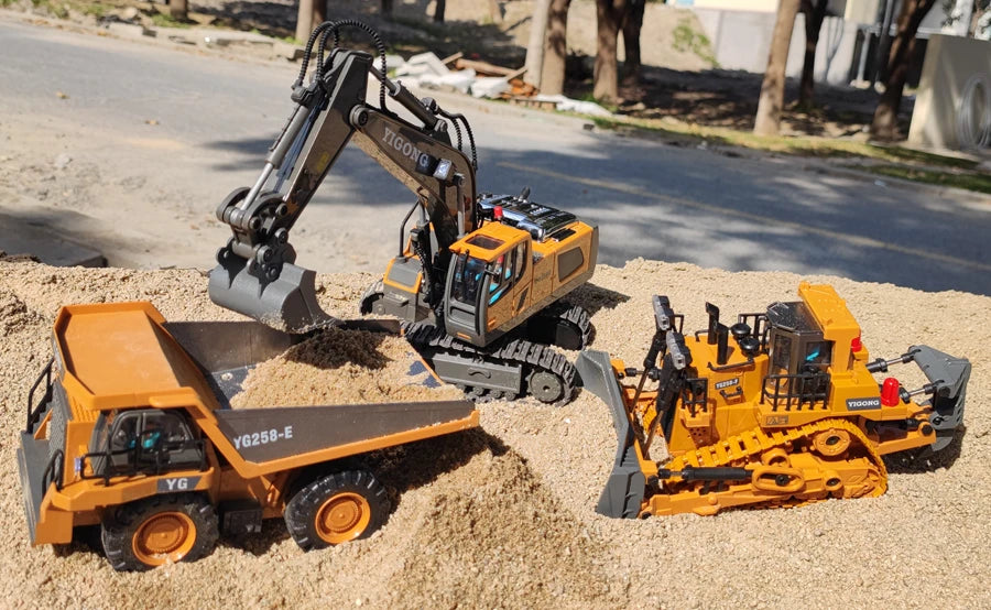 4WD RC Excavator Dump Truck Bulldozer 1:20 Remote Control Toy
