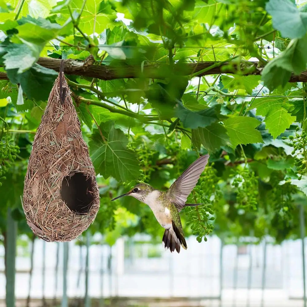 Handwoven Bird House Natural Grass Hanging Bird Nest