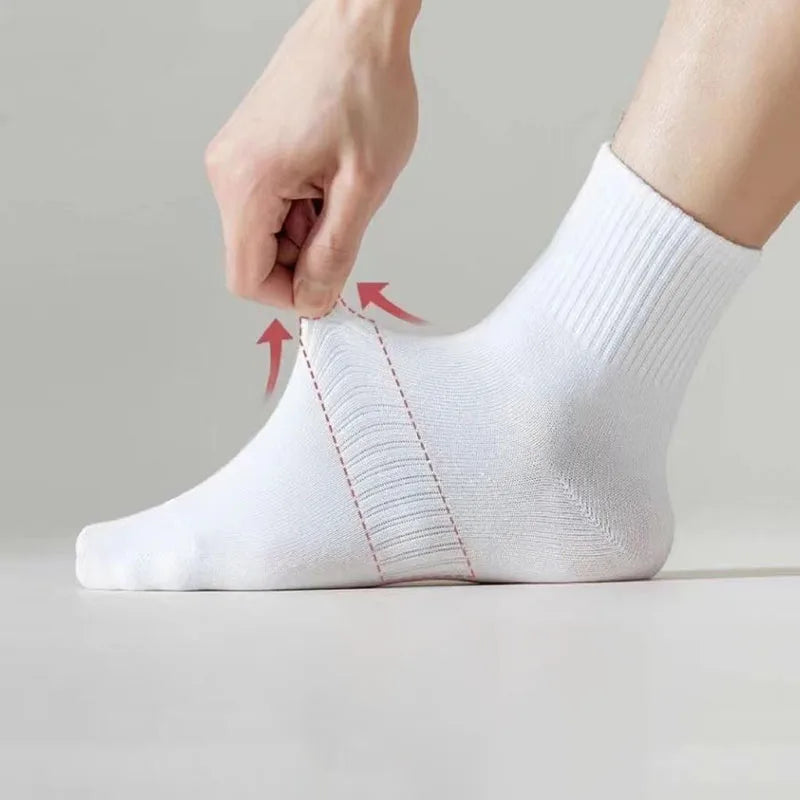 Crew Sports Socks Breathable Sweat Absorbing Athletic Socks