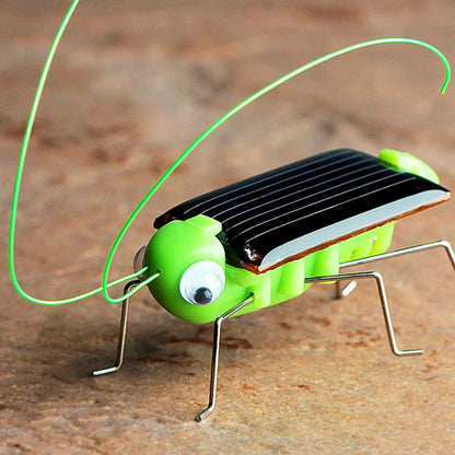Solar Powered Grasshopper Toy Jumping Science Puzzle for Kids