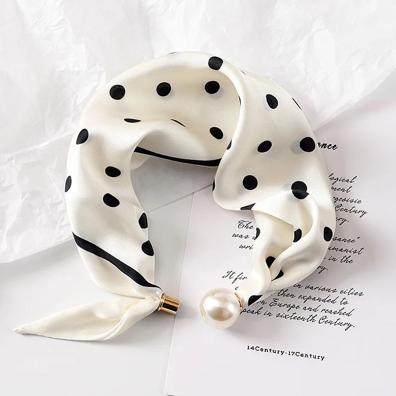 Ladies Elegant Pearl Tail Magnetic Clasp Scarf