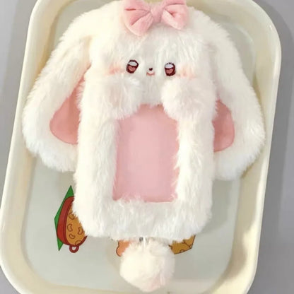 A cute and practical accessory for carrying and displaying favorite photo cards.