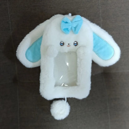 A cute and practical accessory for carrying and displaying favorite photo cards.