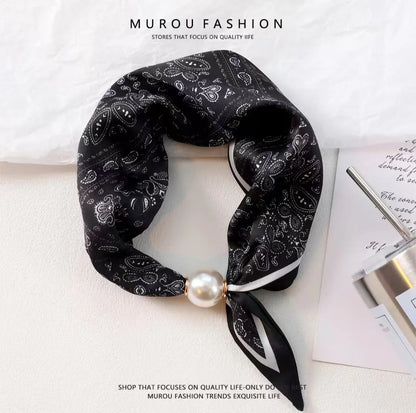Ladies Elegant Pearl Tail Magnetic Clasp Scarf