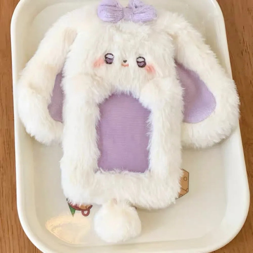 A cute and practical accessory for carrying and displaying favorite photo cards.