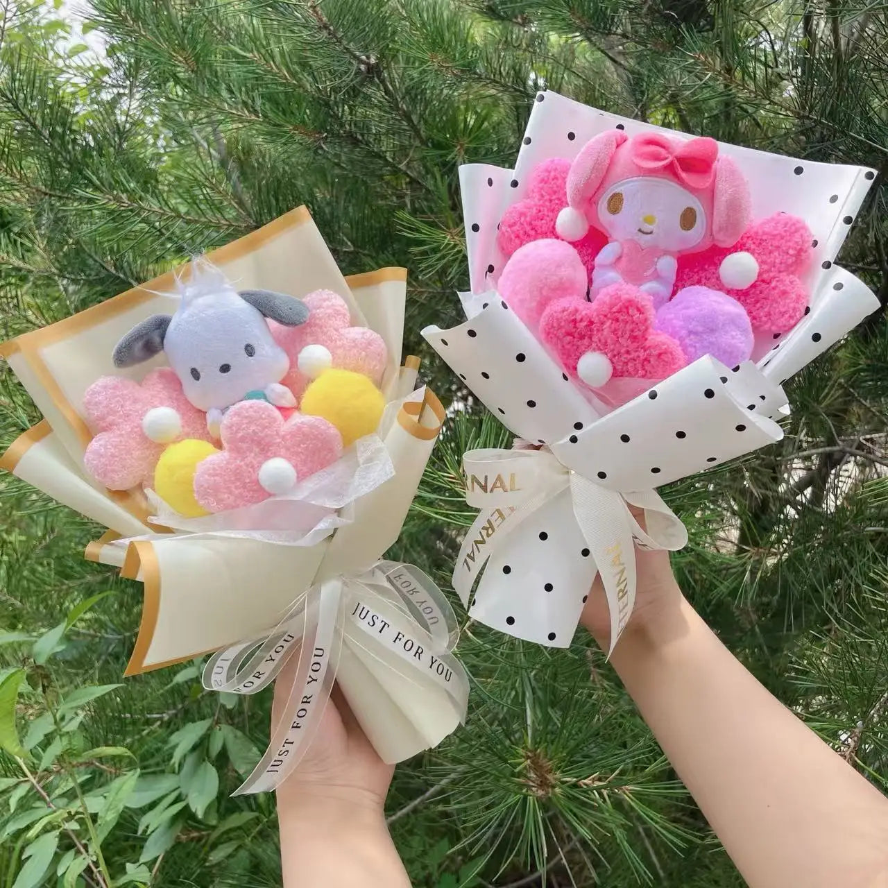 Cartoon Plush Flower Bouquet Graduation & Valentine's Gift