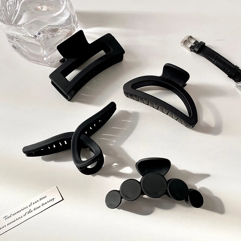 Black Geometric Hair Claw Clip for Women Long Hair